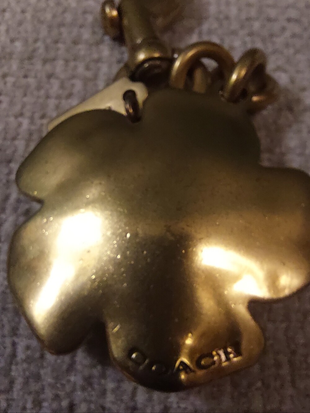Coach 1941 Crystal Rivet Brass Swarvoski Limited Edition Tea Rose Bag Charm Key - Picture 3 of 6